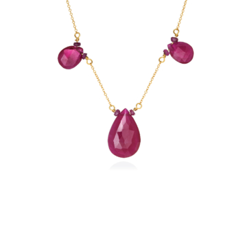 Pear_03_CS_necklace_rubies_18kt